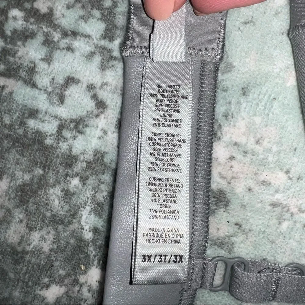 SKIMS Gray Bralette - Picture 3 of 6